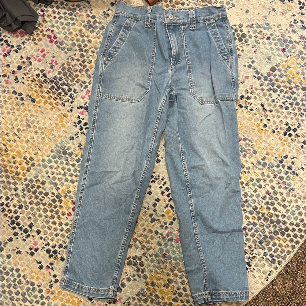 Women’s Light Blue Jeans
